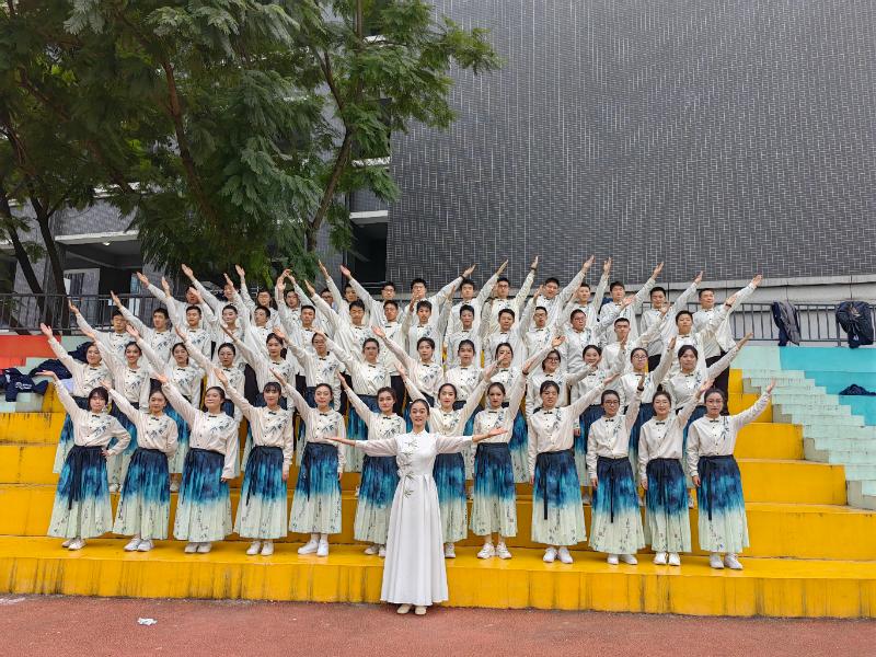 81D9C088A292FC755BF52989E8D72A74.jpg